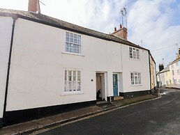 3 Dolphin Cottages