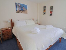 3 Dolphin Cottages