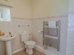 The Orchard Country House