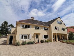 The Orchard Country House