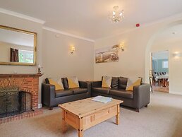 The Orchard Country House