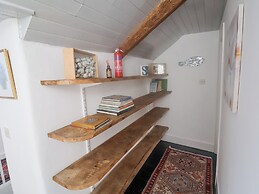 Coombe Street Cottage