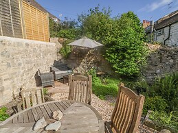 Coombe Street Cottage