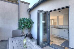 No. 2, 26 Broad Street