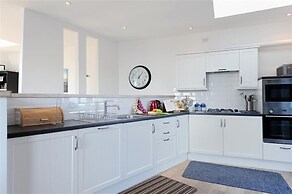 No. 2, 26 Broad Street