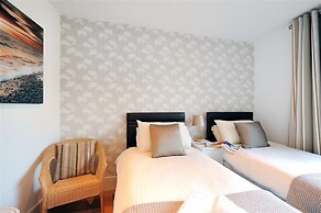 No. 2, 26 Broad Street