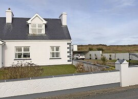 Matthews Traditional Holiday Cottage
