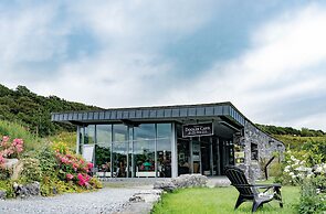 Matthews Traditional Holiday Cottage