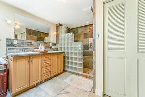 LUXURIOUS 5,500 sqft Home: 5 Br/5 Ba | PRIVATE Pool & Hot Tub | STEPS 