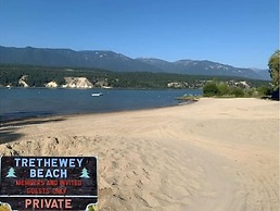 LUXURIOUS 5,500 sqft Home: 5 Br/5 Ba | PRIVATE Pool & Hot Tub | STEPS 