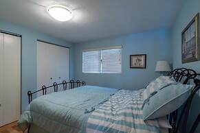 LUXURIOUS 5,500 sqft Home: 5 Br/5 Ba | PRIVATE Pool & Hot Tub | STEPS 