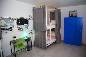 Nomada Beach Hostel - Adult Only