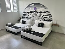 Nomada Beach Hostel - Adult Only