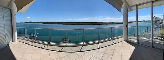 Sitka Penthouse Apartment