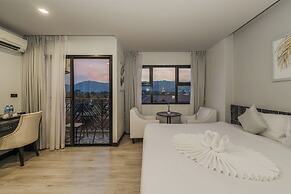 Coco Paradiso Phuket Hotel