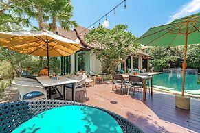 Coco Paradiso Phuket Hotel