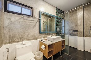 Coco Paradiso Phuket Hotel