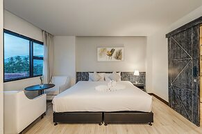 Coco Paradiso Phuket Hotel