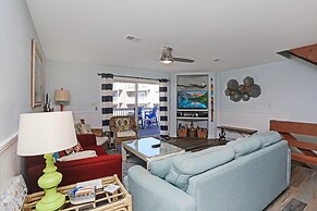 Barrier Dunes 215 - 32