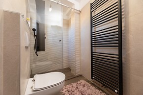 Stunning Villa on Island Krk Near Sandy Beach