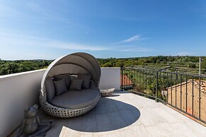 Stunning Villa on Island Krk Near Sandy Beach