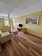 Exen By Weekend Otel