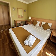 Exen By Weekend Otel