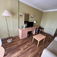 Exen By Weekend Otel