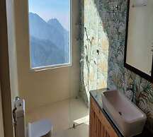 Veenu's Cottage