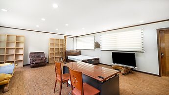 Pocheon Bearhill Pension