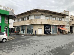 Central Square Nomadic Rooms