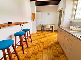 Central Square Nomadic Rooms