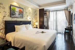 Golden Legend Boutique Hotel