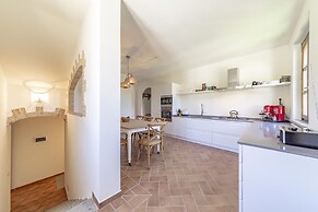 The Tower With Amazing View Shared Pool