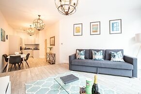 Windsor Castle Apartments