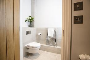 Windsor Castle Apartments