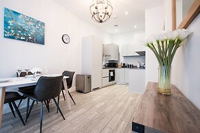 Windsor Castle Apartments