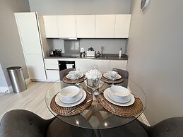 Windsor Castle Apartments