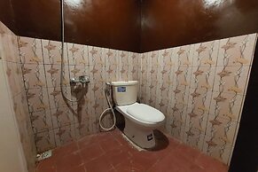 Mbok Niem Cafe and Cottage