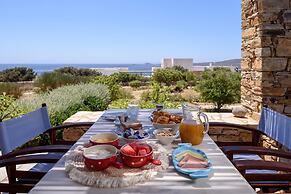 Antiparos Luxury Villas