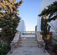 Antiparos Luxury Villas