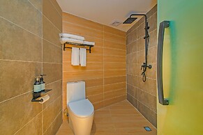 Shenzhen East Railway And Buji Subway Station Ranch Hotel