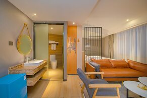 Shenzhen East Railway And Buji Subway Station Ranch Hotel