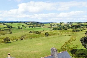 Orsedd Wen Farmhouse