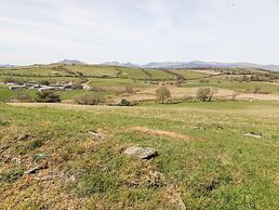 Orsedd Wen Farmhouse