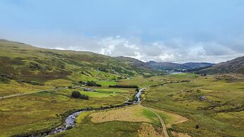 Cwm