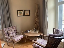 Chateau Tout Y Fault