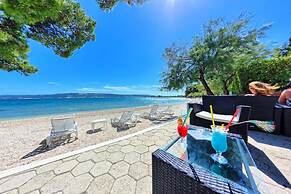 Summer Seaside Pearl Apartment Kastela