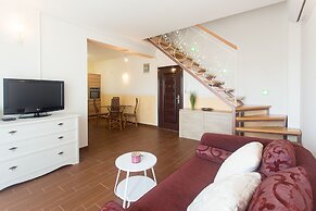 Summer Seaside Pearl Apartment Kastela