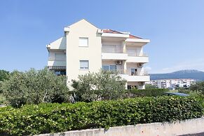 Summer Seaside Pearl Apartment Kastela